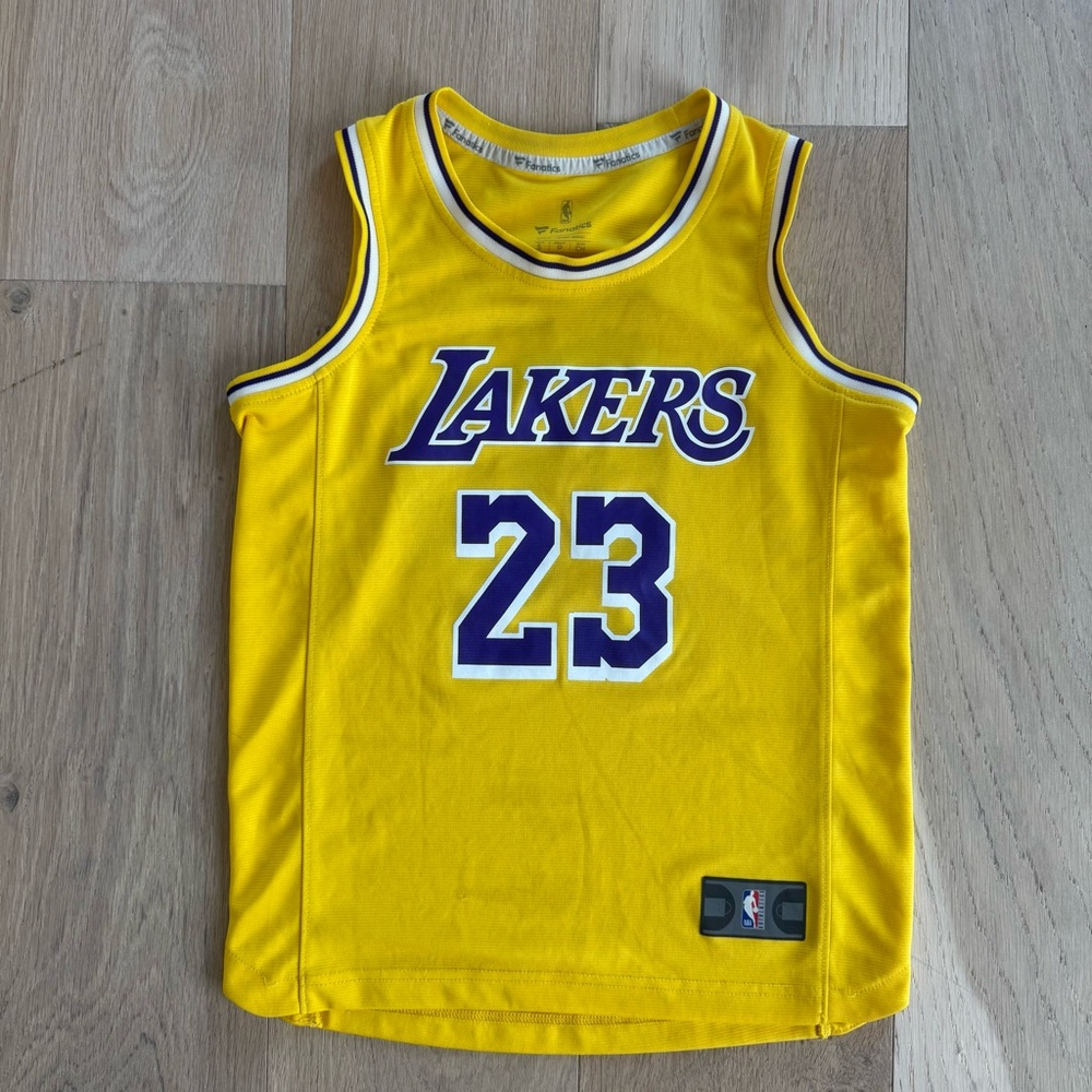 LeBron James Fast Break Replica Icon on Edition Jerse my from Fanatics. Size: S
